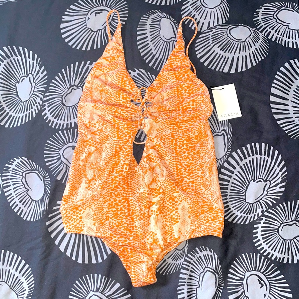 NWT ACACIA Kokomo one piece bikini in Garnet Snake size Medium
